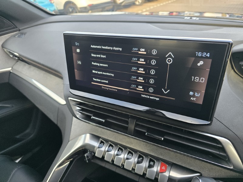 2022 (22) PEUGEOT 3008 1.5 BlueHDi GT 5dr 5084401