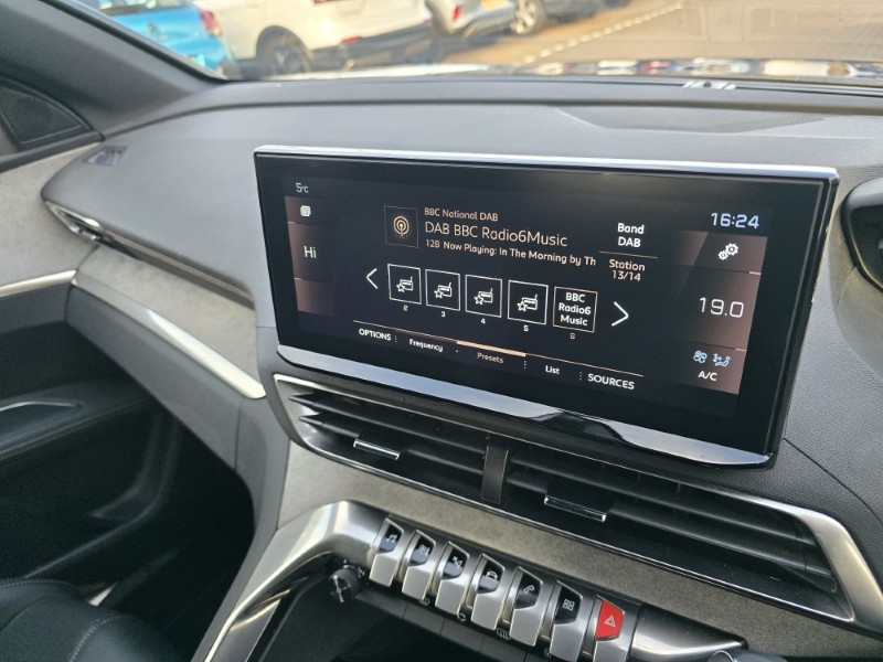 2022 (22) PEUGEOT 3008 1.5 BlueHDi GT 5dr 5084398