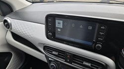 2023 (72) HYUNDAI I10 1.0 MPi Premium 5dr Auto 5105533