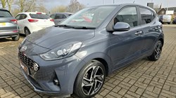 2023 (72) HYUNDAI I10 1.0 MPi Premium 5dr Auto 5105496