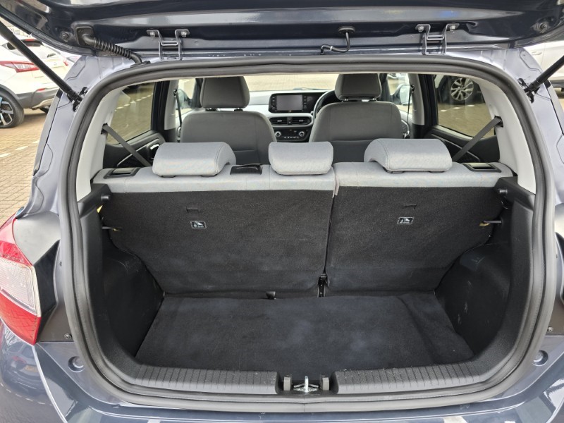 2023 (72) HYUNDAI I10 1.0 MPi Premium 5dr Auto 5105504