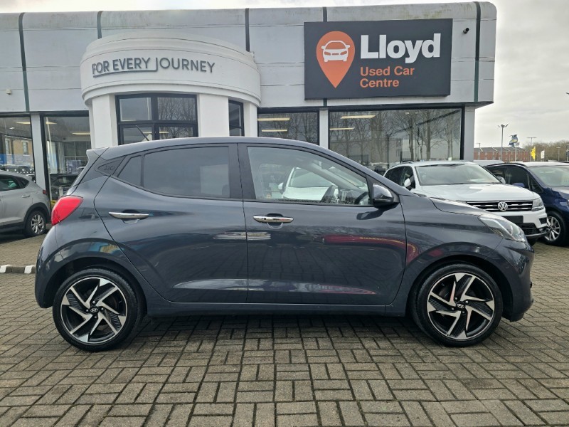 2023 (72) HYUNDAI I10 1.0 MPi Premium 5dr Auto 5105486