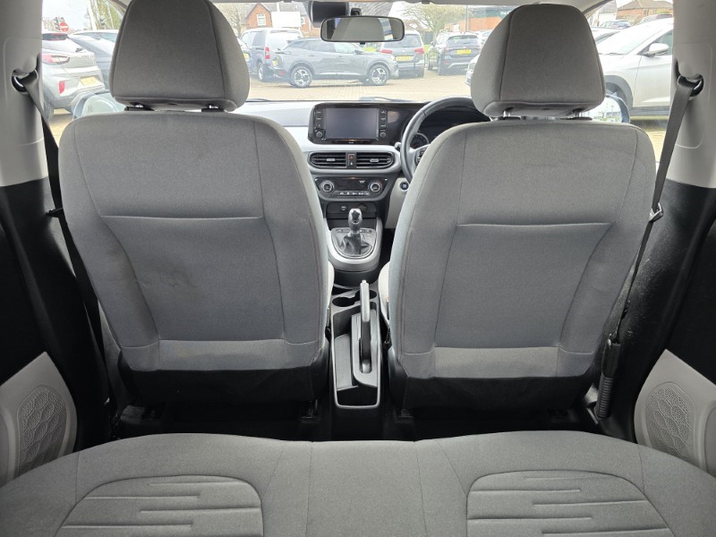 2023 (72) HYUNDAI I10 1.0 MPi Premium 5dr Auto 5105505