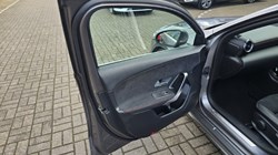 2019 (19) MERCEDES-BENZ A CLASS A200d AMG Line 5dr Auto 5071439