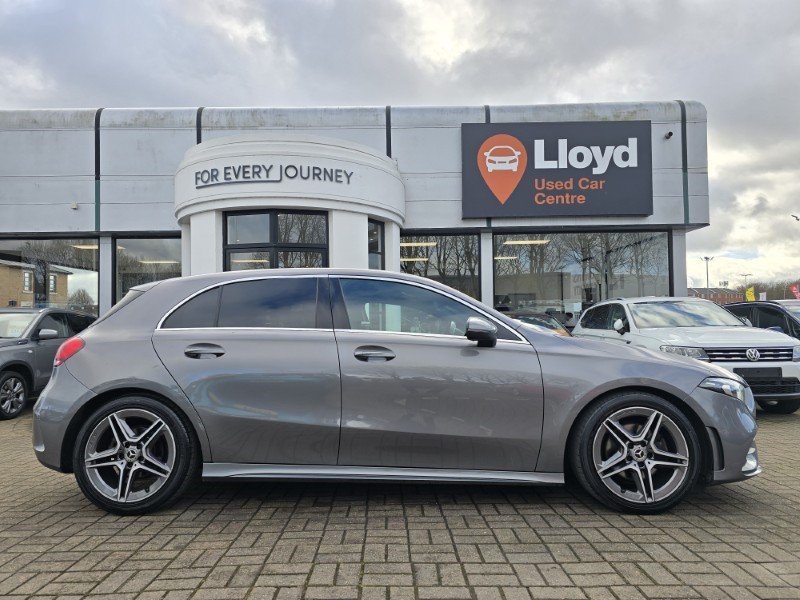 2019 (19) MERCEDES-BENZ A CLASS A200d AMG Line 5dr Auto 5071418