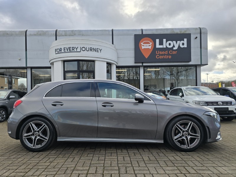 2019 (19) MERCEDES-BENZ A CLASS A200d AMG Line 5dr Auto 5071417
