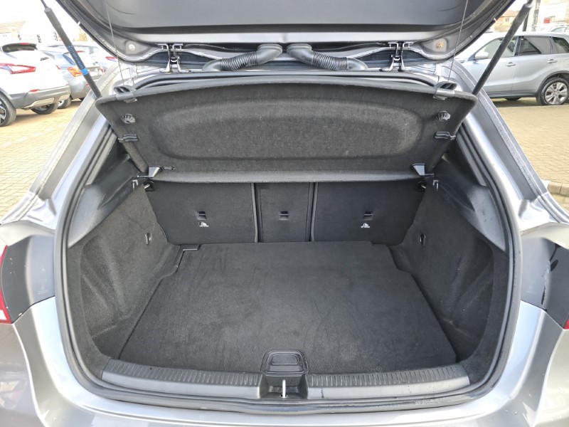 2019 (19) MERCEDES-BENZ A CLASS A200d AMG Line 5dr Auto 5071433