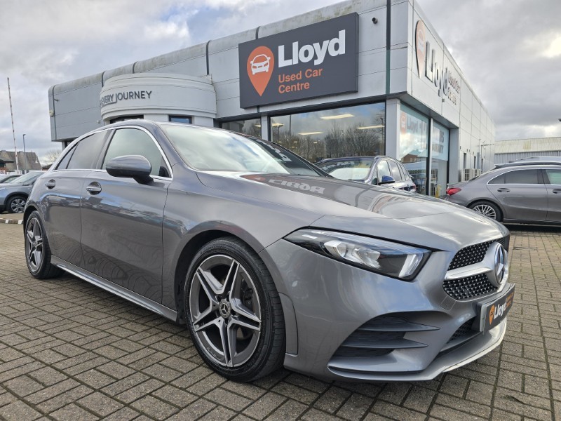 2019 (19) MERCEDES-BENZ A CLASS A200d AMG Line 5dr Auto 5071425