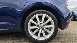 2019 (19) VOLKSWAGEN GOLF 1.5 TSI EVO 150 GT 5dr 5084428