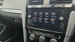 2019 (19) VOLKSWAGEN GOLF 1.5 TSI EVO 150 GT 5dr 5084461