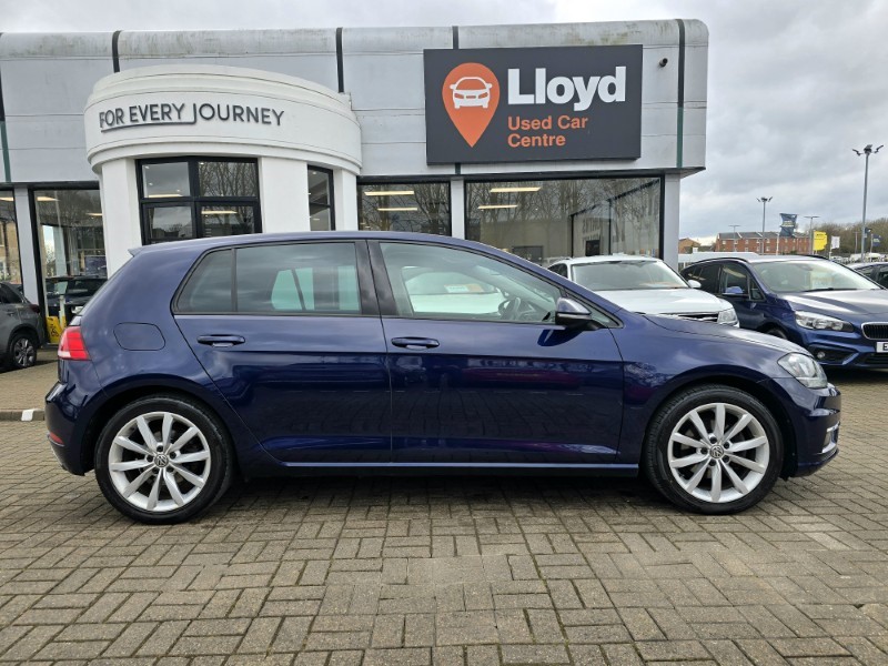 2019 (19) VOLKSWAGEN GOLF 1.5 TSI EVO 150 GT 5dr 5084411