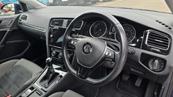 2019 (19) VOLKSWAGEN GOLF 1.5 TSI EVO 150 GT 5dr 5084444
