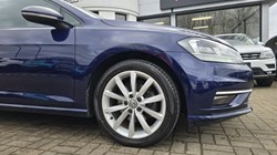 2019 (19) VOLKSWAGEN GOLF 1.5 TSI EVO 150 GT 5dr 5084412