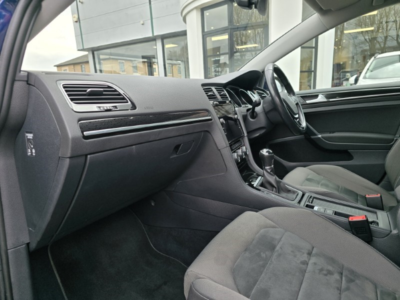 2019 (19) VOLKSWAGEN GOLF 1.5 TSI EVO 150 GT 5dr 5084441