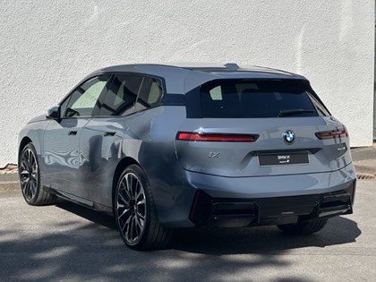 BMW iX 300kW xDrive45 M Sport 101kWh 5dr Auto