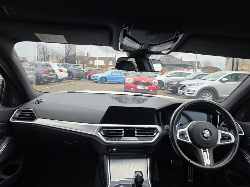 2019 (69) BMW 3 SERIES 320d xDrive M Sport 4dr Step Auto 5114176