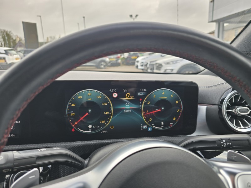 2020 (70) MERCEDES-BENZ CLA 180 AMG Line Premium Plus 4dr Tip Auto 5105663