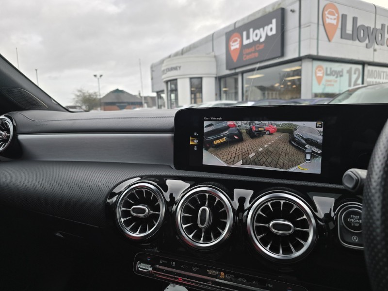 2020 (70) MERCEDES-BENZ CLA 180 AMG Line Premium Plus 4dr Tip Auto 5105624