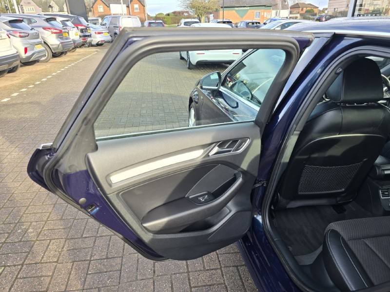 2018 (67) AUDI A3 1.5 TFSI S Line 5dr 5096131