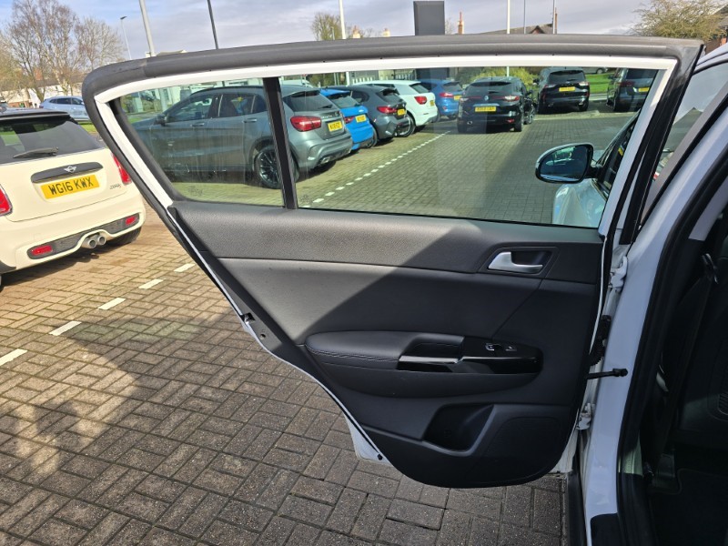 2018 (18) KIA SPORTAGE 1.7 CRDi ISG 3 5dr DCT Auto  5124570