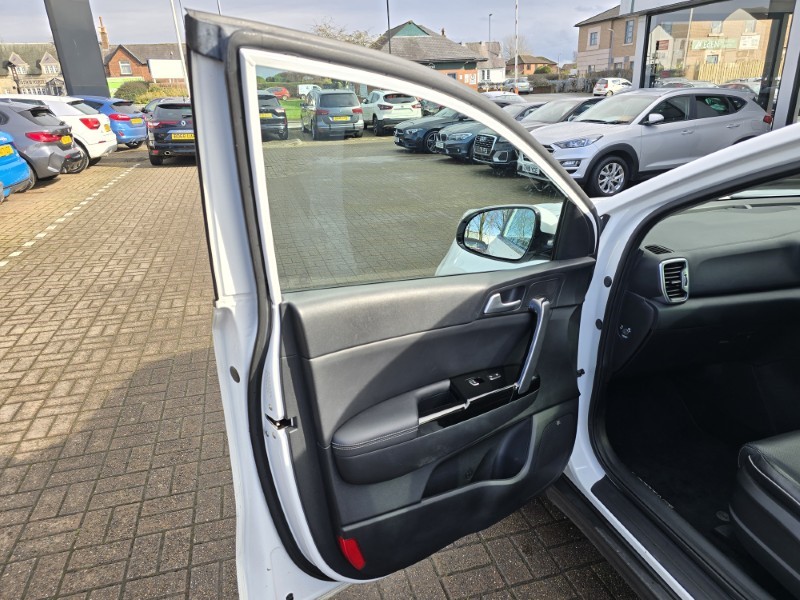 2018 (18) KIA SPORTAGE 1.7 CRDi ISG 3 5dr DCT Auto  5124578