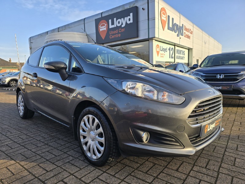 2016 (66) FORD COMMERCIAL FIESTA 1.5 TDCi Van 5095799