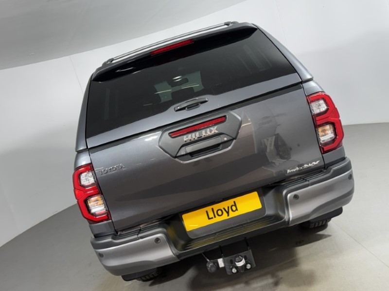 2026 (26) TOYOTA COMMERCIAL HILUX Invincible X D/Cab Pick Up 2.8 D 48V Auto 5333920