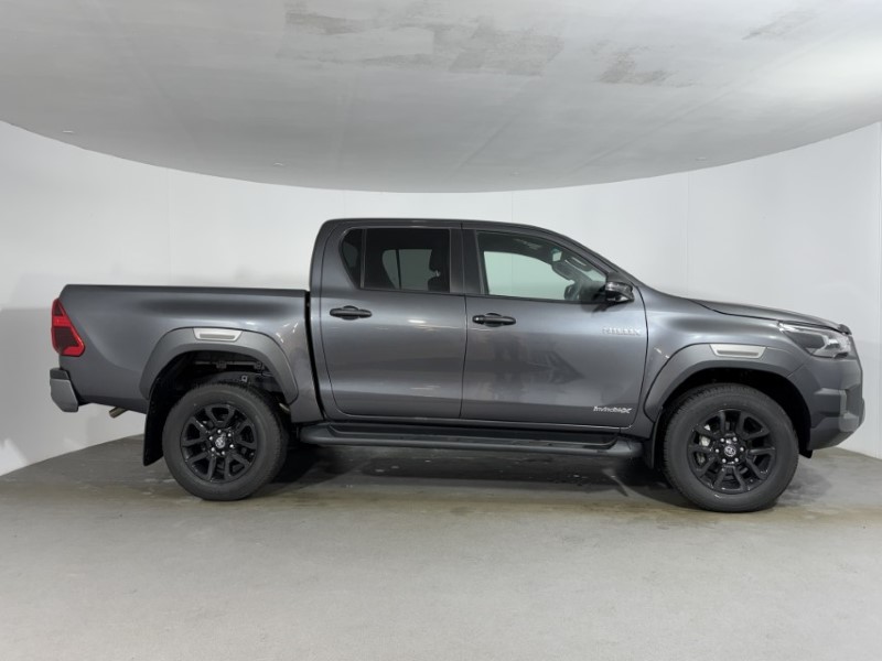 2026 (75) TOYOTA COMMERCIAL HILUX Invincible X D/Cab Pick Up 2.8 D 48V Auto 5120019