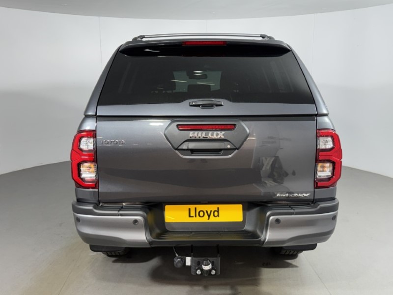 2026 (26) TOYOTA COMMERCIAL HILUX Invincible X D/Cab Pick Up 2.8 D 48V Auto 5333918