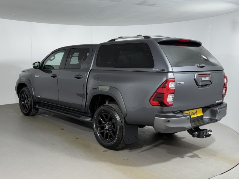 2026 (26) TOYOTA COMMERCIAL HILUX Invincible X D/Cab Pick Up 2.8 D 48V Auto