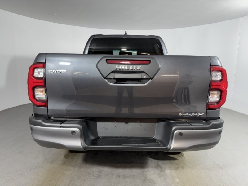 2026 (75) TOYOTA COMMERCIAL HILUX Invincible X D/Cab Pick Up 2.8 D 48V Auto 5120032