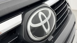 2026 (26) TOYOTA COMMERCIAL HILUX Invincible X D/Cab Pick Up 2.8 D 48V Auto 5333911