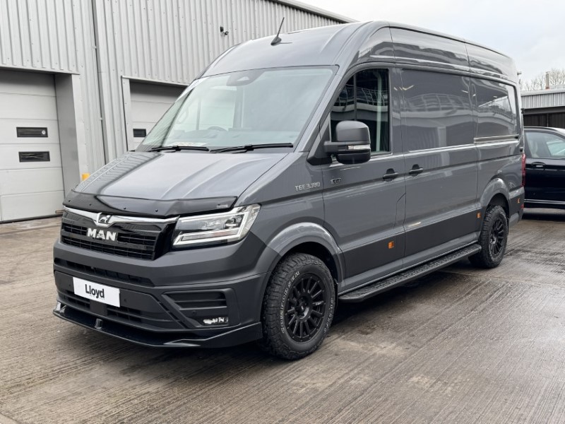 2025 (75) MAN COMMERCIAL TGE 180 Lion XC High Roof Van Auto 5098451