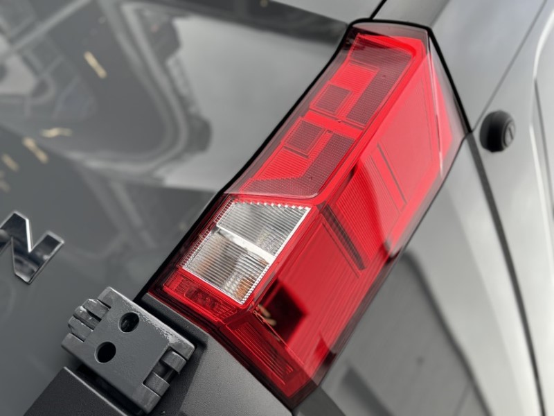 2025 (75) MAN COMMERCIAL TGE 180 Lion XC High Roof Van Auto 5098432