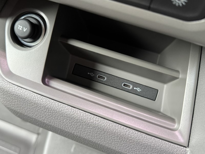 2025 (75) MAN COMMERCIAL TGE 180 Lion XC High Roof Van Auto 5098459