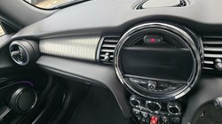 2016 (16) MINI HATCHBACK 2.0 Cooper S 3dr 5110272