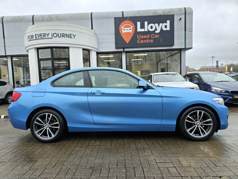 2018 (18) BMW 2 SERIES 218d Sport 2dr Step Auto [Nav] 5110148