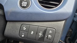 2017 (17) HYUNDAI I10 1.2 Premium SE 5dr 5105251