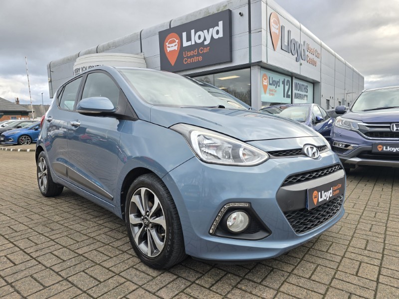 2017 (17) HYUNDAI I10 1.2 Premium SE 5dr