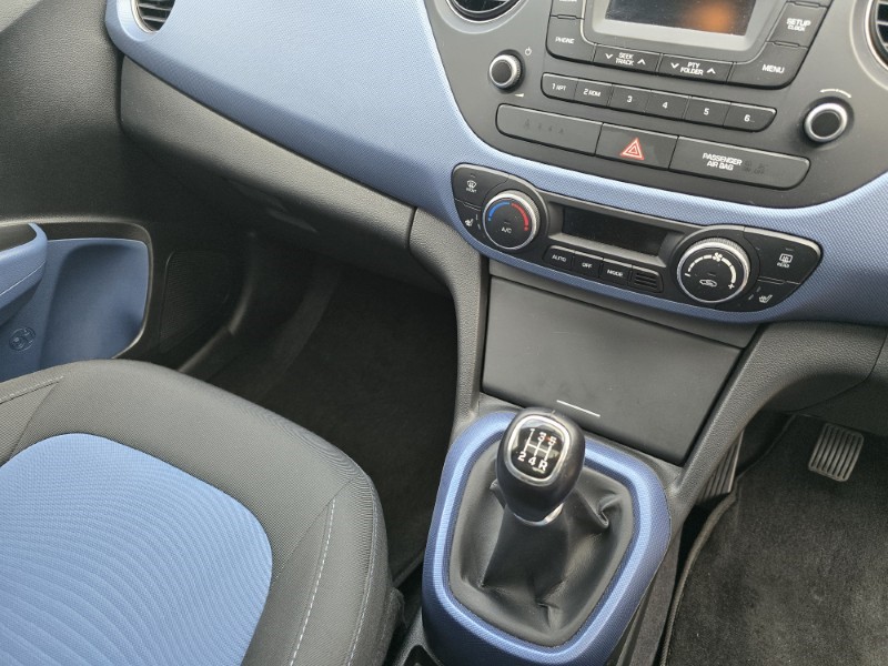 2017 (17) HYUNDAI I10 1.2 Premium SE 5dr 5105246