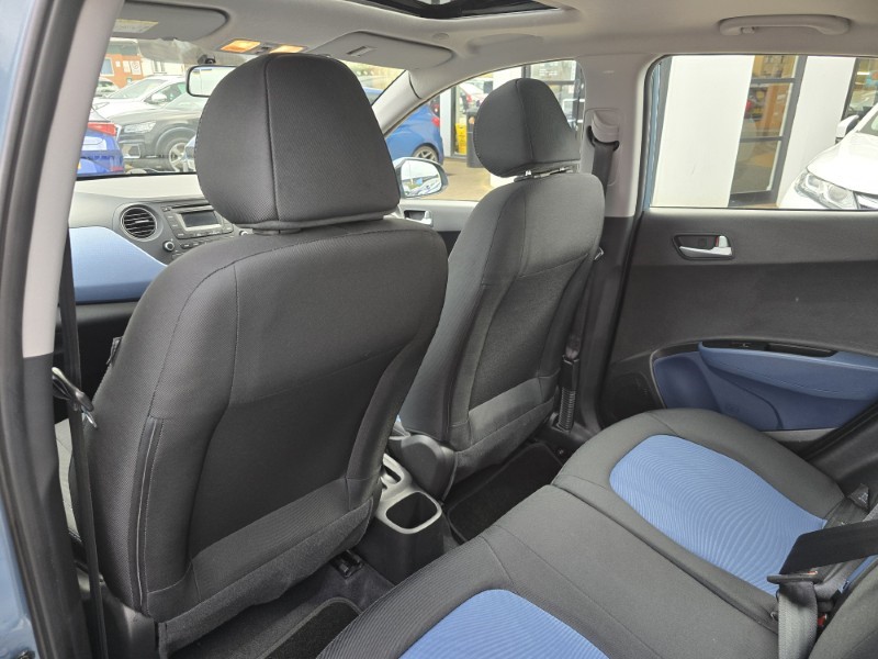 2017 (17) HYUNDAI I10 1.2 Premium SE 5dr 5105235