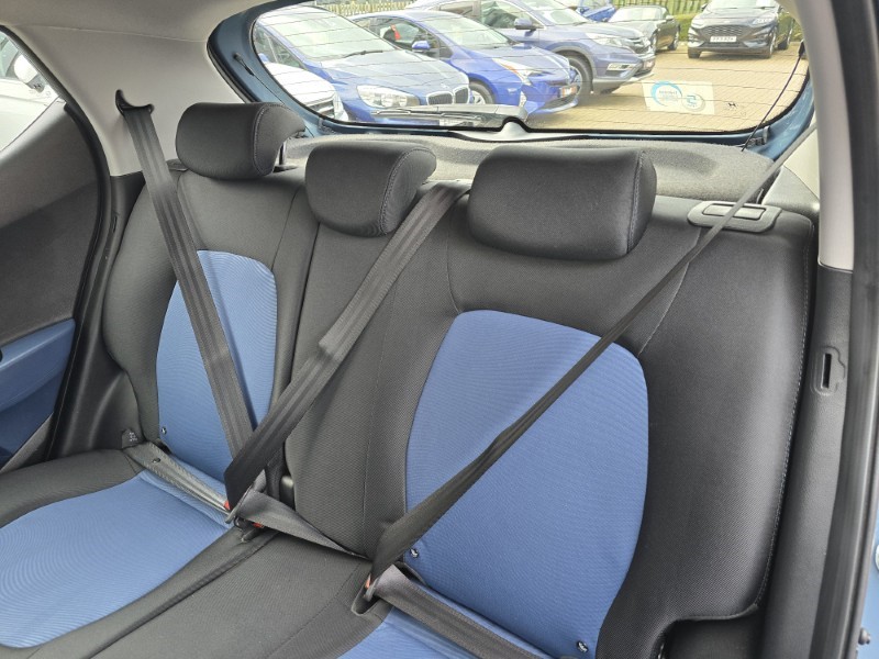 2017 (17) HYUNDAI I10 1.2 Premium SE 5dr 5105238