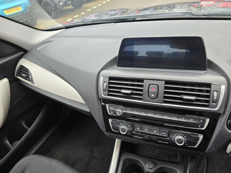 2016 (66) BMW 1 SERIES 116d EfficientDynamics Plus 5dr 5112698