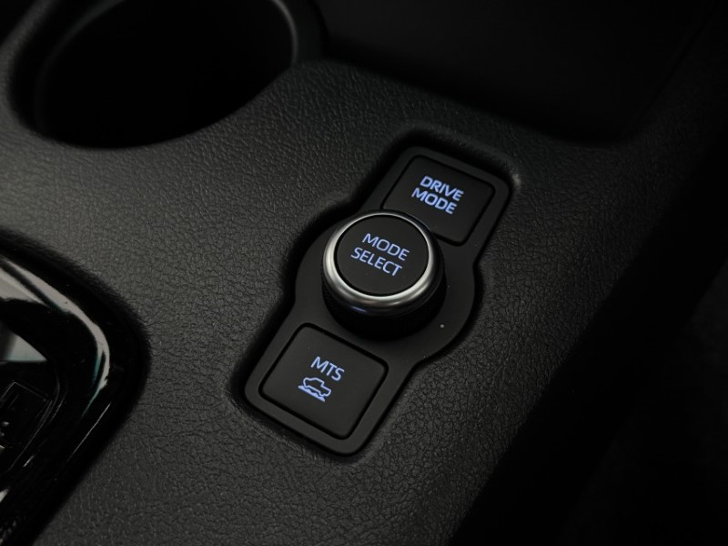 2026 (26) TOYOTA COMMERCIAL HILUX Invincible X D/Cab Pick Up 2.8 D 48V Auto 5174011