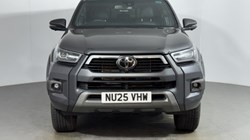 2025 (25) TOYOTA COMMERCIAL HILUX Invincible X D/Cab Pick Up 2.8 D 48V Auto 5141382