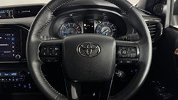 2025 (25) TOYOTA COMMERCIAL HILUX Invincible X D/Cab Pick Up 2.8 D 48V Auto 5141268