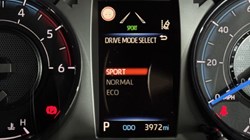 2025 (25) TOYOTA COMMERCIAL HILUX Invincible X D/Cab Pick Up 2.8 D 48V Auto 5141281