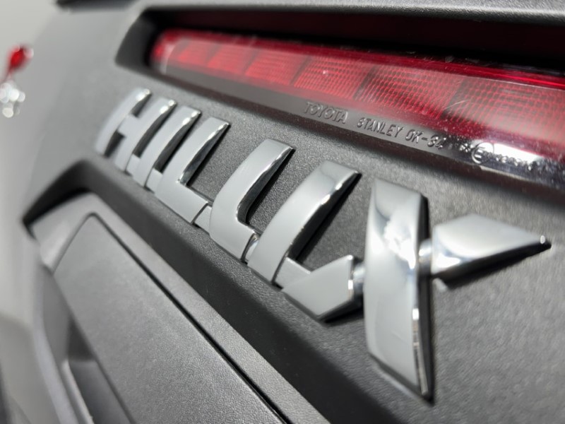 2025 (25) TOYOTA COMMERCIAL HILUX Invincible X D/Cab Pick Up 2.8 D 48V Auto 5141297