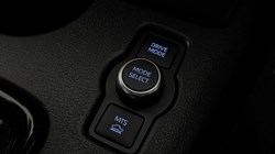 2025 (25) TOYOTA COMMERCIAL HILUX Invincible X D/Cab Pick Up 2.8 D 48V Auto 5141272