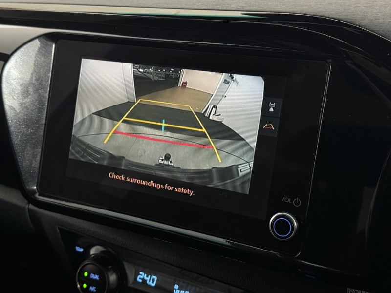 2025 (25) TOYOTA COMMERCIAL HILUX Invincible X D/Cab Pick Up 2.8 D 48V Auto 5141280